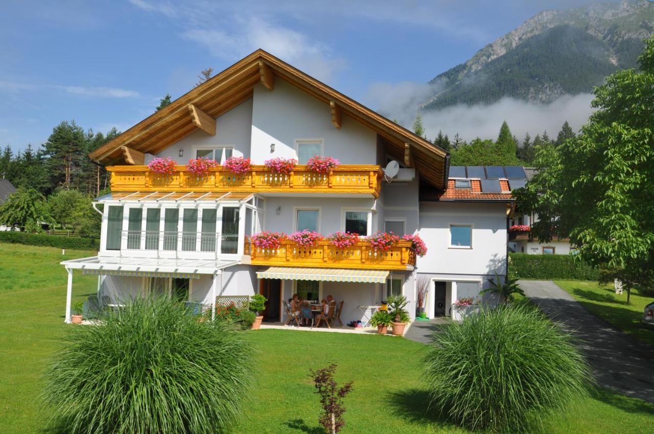 Haus Buebl Apartment Presseggersee Luaran gambar